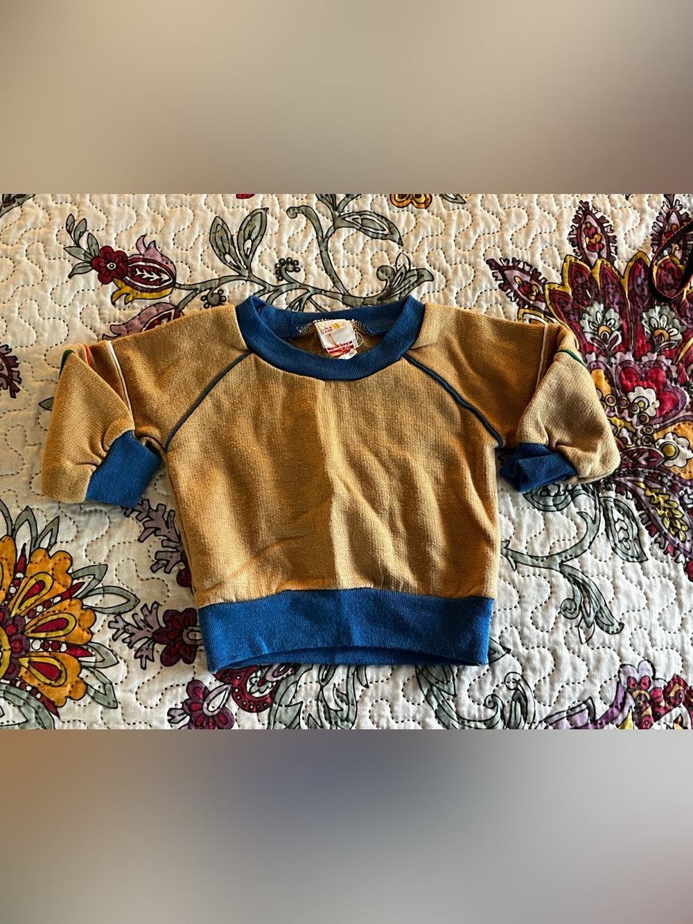 Vintage Toddler Boys Crewneck Sweatshirt 9 months Sporty Pullover Brown